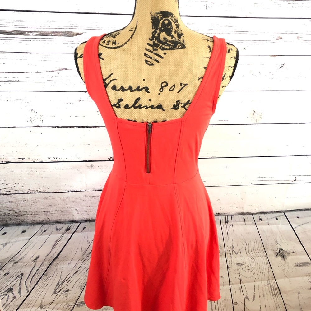 Express | Summer Dress Bundle - Picture 5 of 7